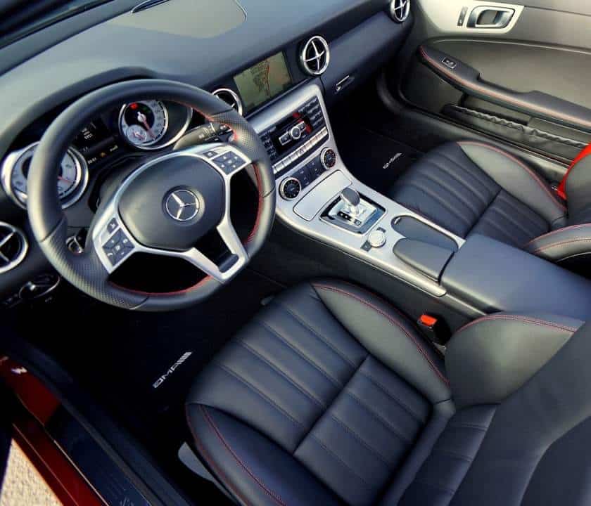 Pulizia interni auto Mister Lavaggio