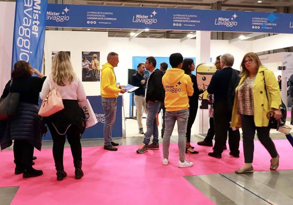 Lo stand di Mister Lavaggio durante il Salone del Franchising di Milano 2019